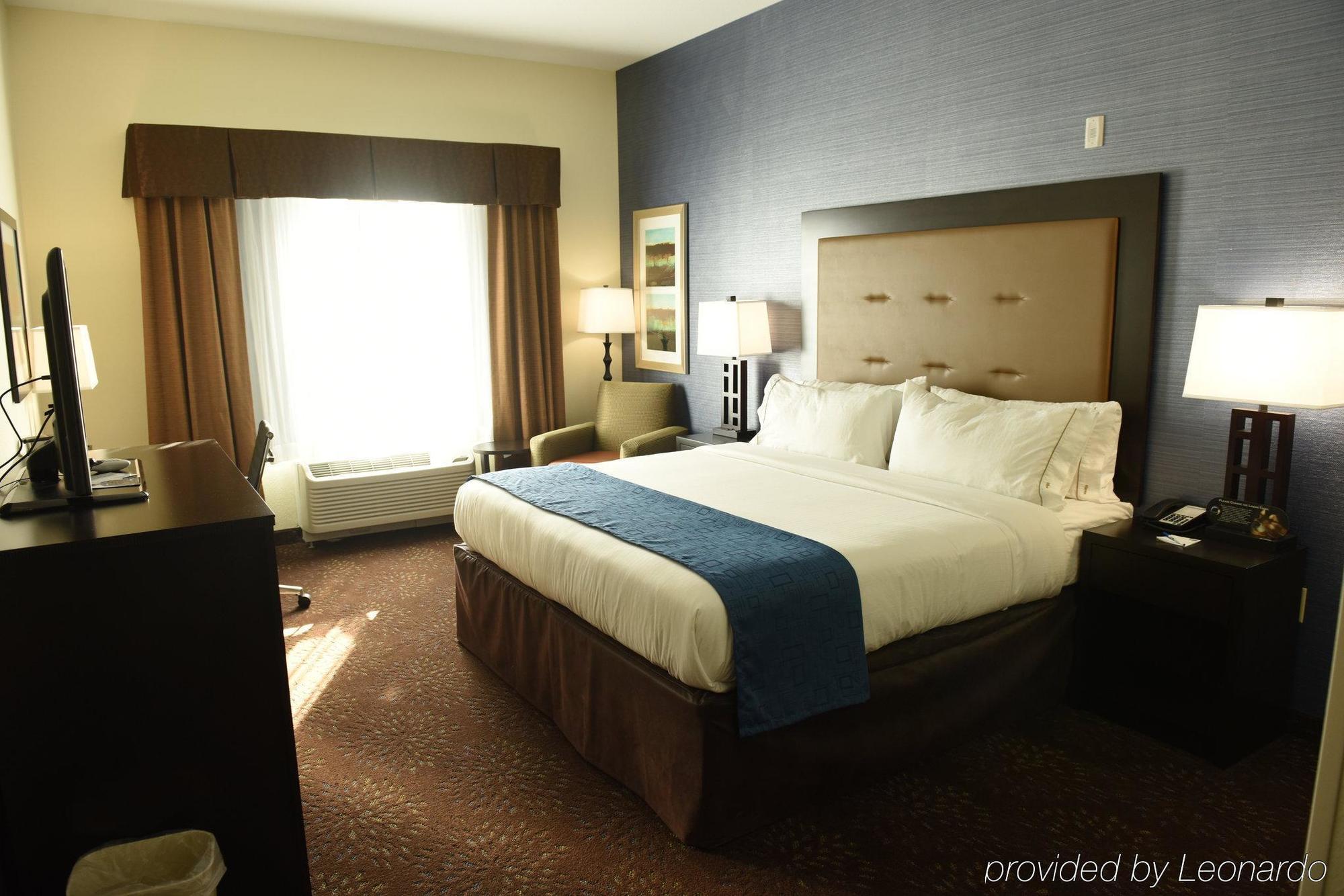 Holiday Inn Express & Suites Fort Dodge By Ihg מראה חיצוני תמונה